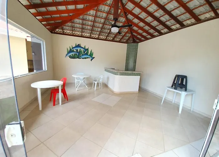 Lindo Apto Com 3 Quartos, Apenas 1 Quadra Da Praia Das Toninhas Ubatuba